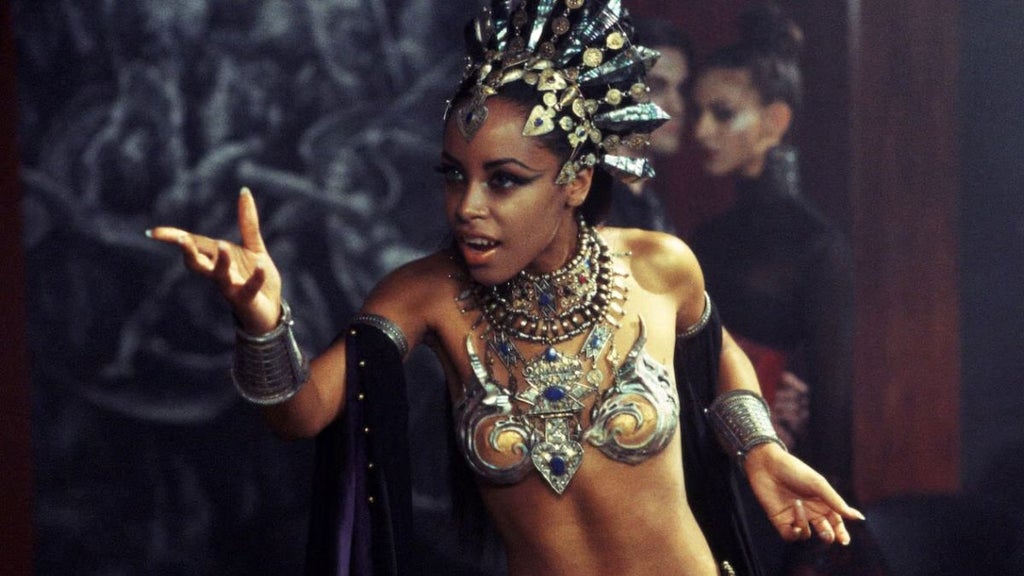 Aaliyah as Akasha in "Queen of the Damned" (Warner Bros.)