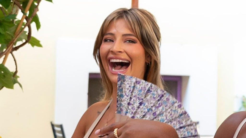 Alyssa on "Vanderpump Villa" Season 2 (Hulu/Disney)