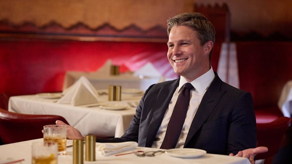 suits-la-stephen-amell-nbc