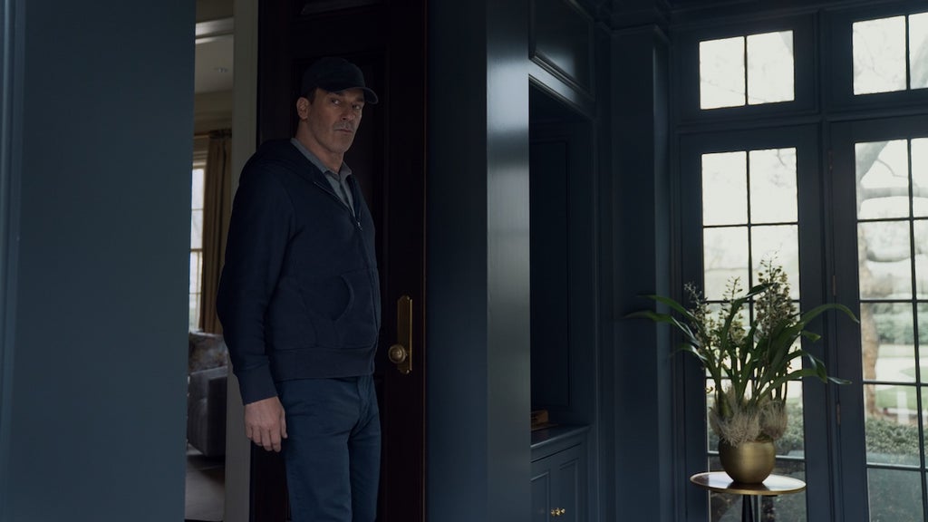 your-friends-and-neighbors-jon-hamm-apple-2