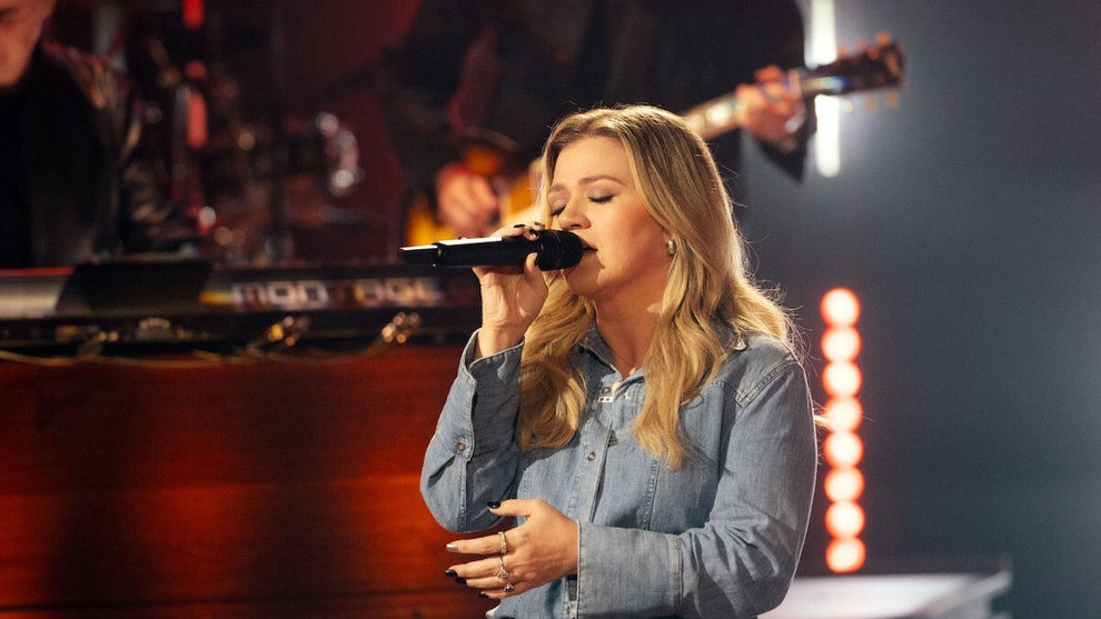 Kelly-Clarkson