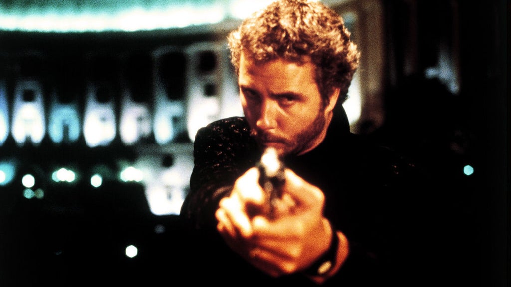 "Manhunter" (De Laurentiis Entertainment Group)