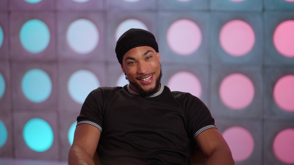 Corinthian Lyles in 'Sneaky Links: Dating After Dark' (Credit: Courtesy of Netflix)