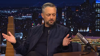 Jimmy Fallon Grills Nate Bargatze for Claim He’s Wearing ‘Darth Vader’s Watch,’ Finds Lack of Faith Disturbing | Video
