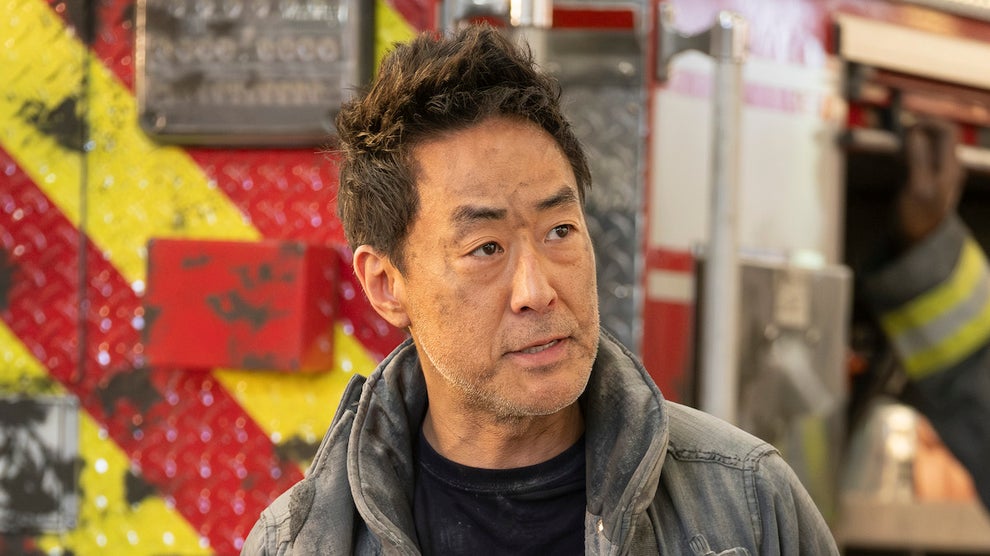 Chimney (Kenneth Choi) gives a moving speech to the 118 in the Season 8 finale of "9-1-1"