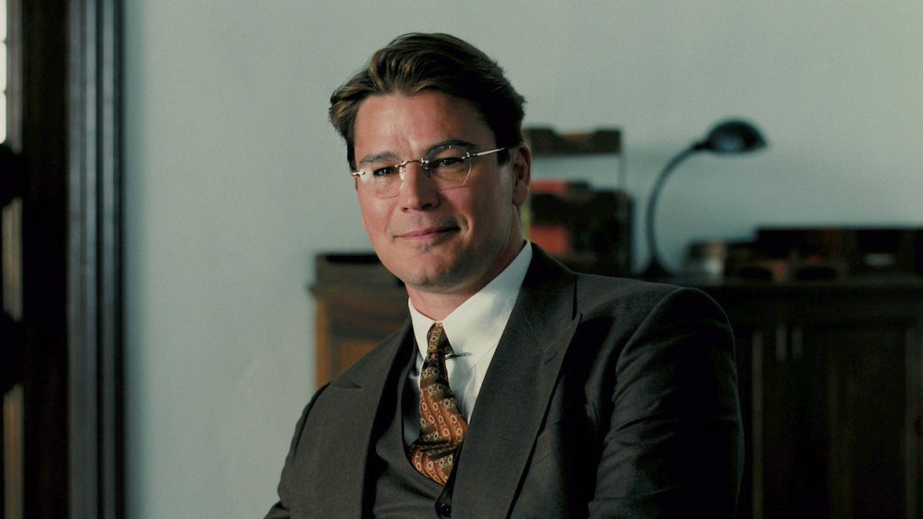 Josh Hartnett in "Oppenheimer"