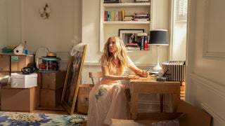 Sarah Jessica Parker Teases Possible Return of Carrie Bradshaw: ‘I Could Just Be On Hiatus’ | Video