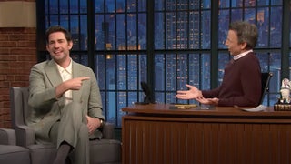 John Krasinski Tells Seth Meyers’ Cue Card Team to ‘Just Walk Out’ After Host Pokes Fun at Typos: ‘He Doesn’t Deserve You!’ | Video