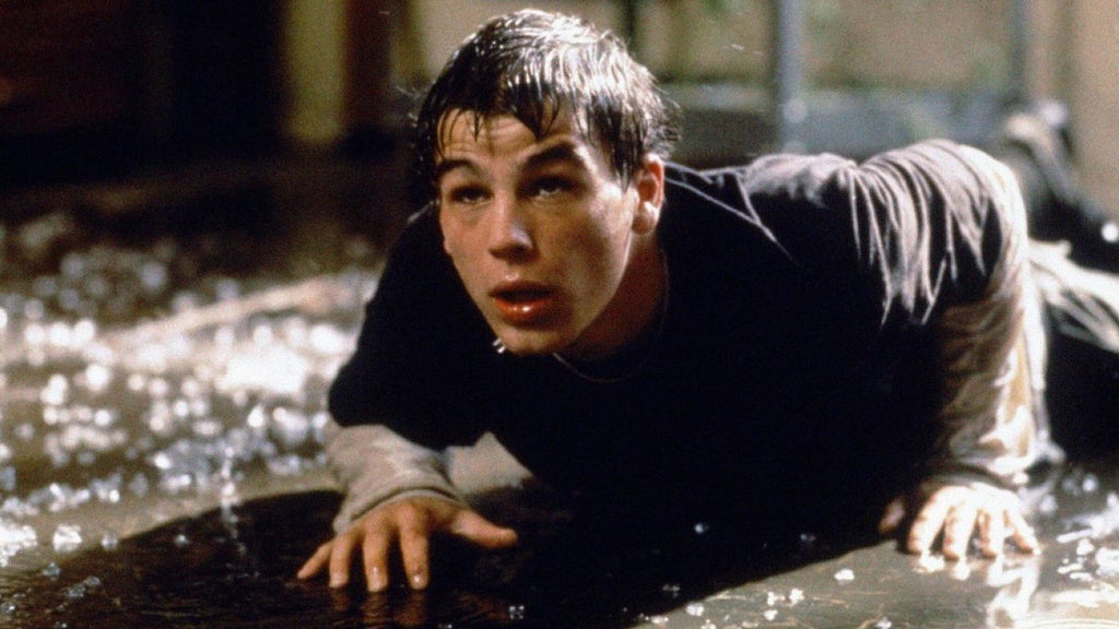 Josh Hartnett in "The Faculty"