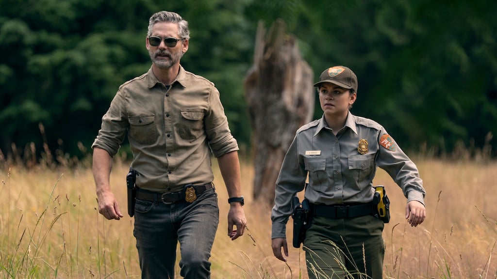 untamed-eric-bana-lily-santiago-netflix