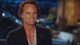 Walton Goggins Tries to Guess Who Will Die in ‘SNL’ Season Finale, Says Emil Wakim Is a ‘Dead Man Walking’ | Video
