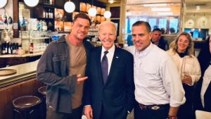 "Reacher" star Alan Ritchson posing with Joe Biden and Hunter Biden (Instagram)