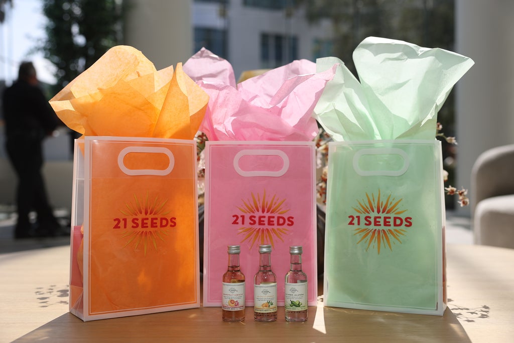 21 SEEDS Gift bags