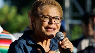 IATSE Endorses LA Mayor Karen Bass for Reelection: ‘Fighting for Film and Television Workers Her Whole Career’