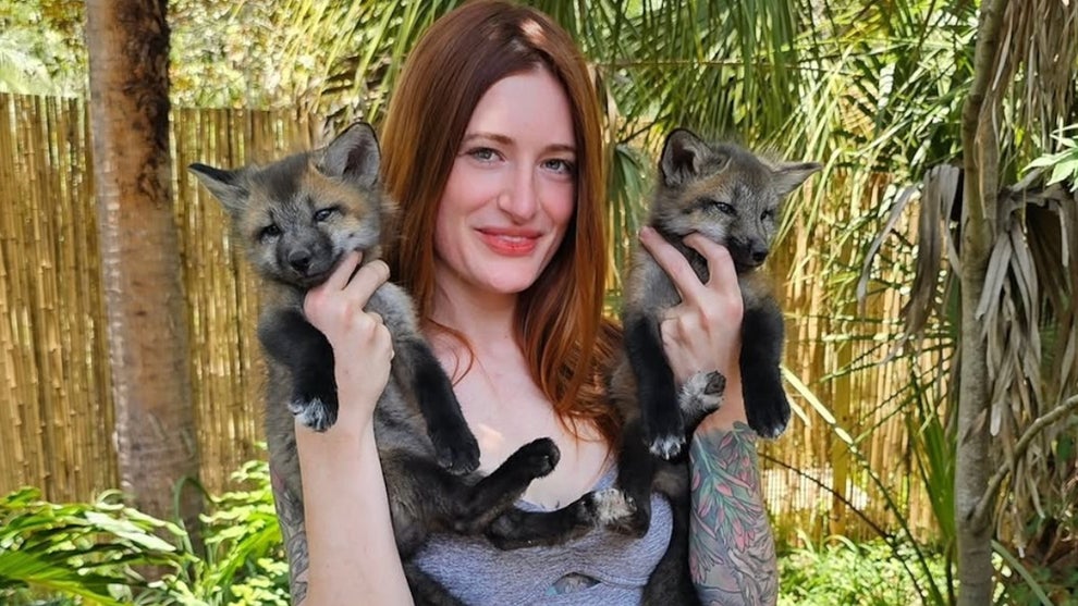 Mikayla Raines (Credit: Instagram/@saveafox_rescue)