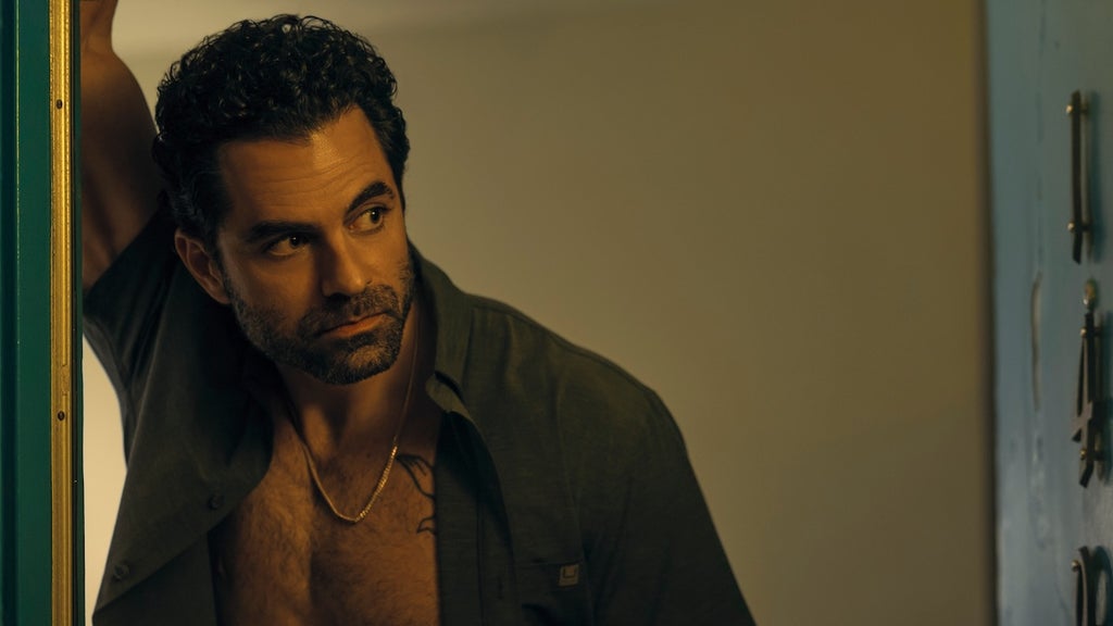 the-waterfront-gerardo-celasco-netflix