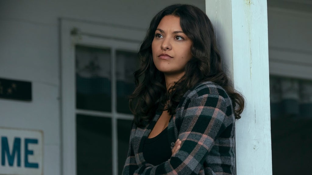 the-waterfront-humberly-gonzalez-netflix