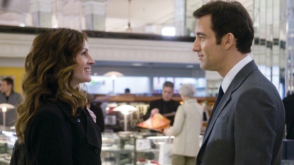 "Duplicity" (Universal Pictures)