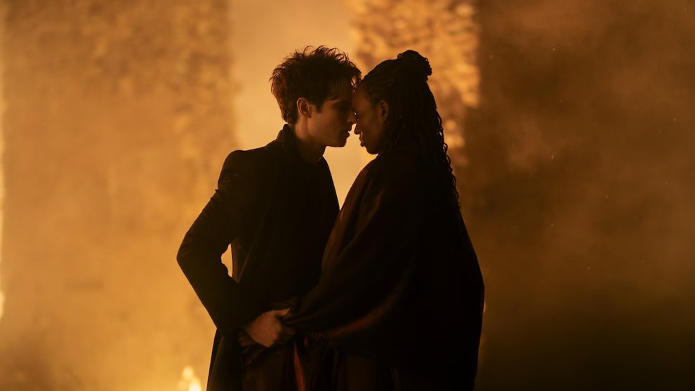 the-sandman-tom-sturridge-umulisa-gahiga-netflix