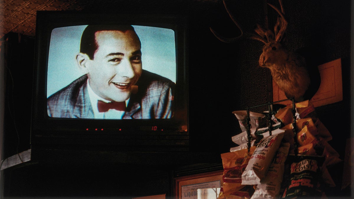 Box TV Sets as Art: From Daniel Tyree Gaitor-Lomack to Veronica Box TV Sets as Art: From Daniel Tyree Gaitor-Lomack to Veronica