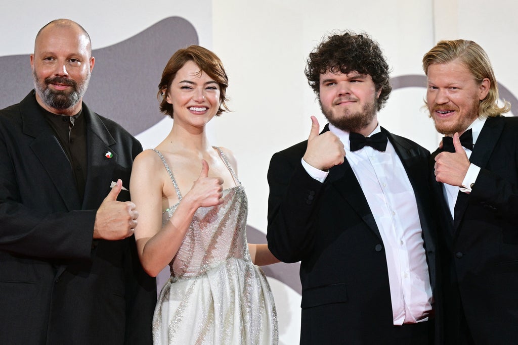 Yorgos Lanthimos, Emma Stone, Aidan Delbis, Jesse Plemons