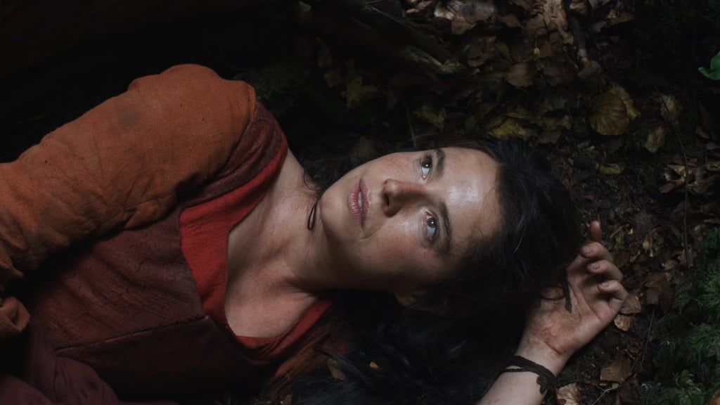 Jessie Buckley in "Hamnet" (Focus Features)