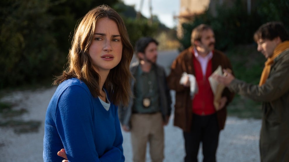 the-twisted-tale-of-amanda-knox-grace-van-patten-disney