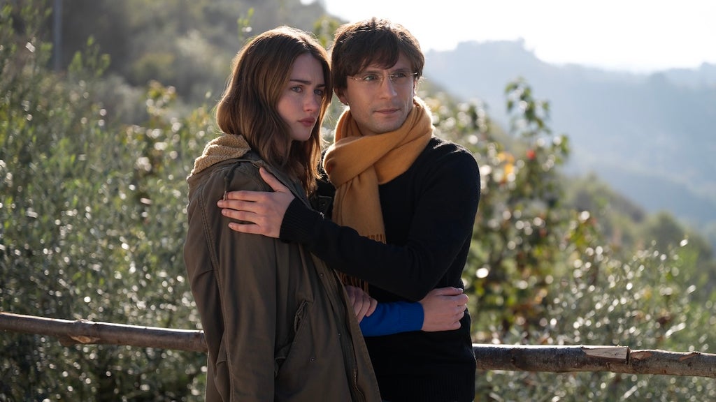 the-twisted-tale-of-amanda-knox-grace-van-patten-giuseppe-de-domenico-disney.jpg
