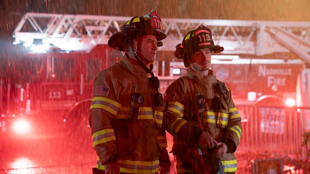 911-nashville-chris-odonnell-michael-provost-disney
