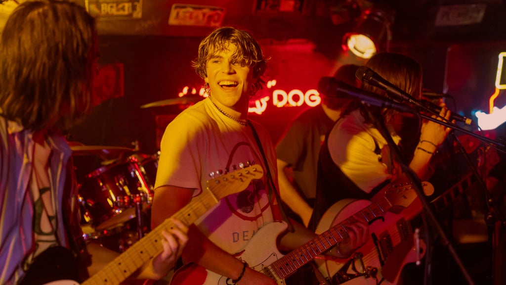 "The Runarounds" (Jackson Lee Davis/Prime Video)