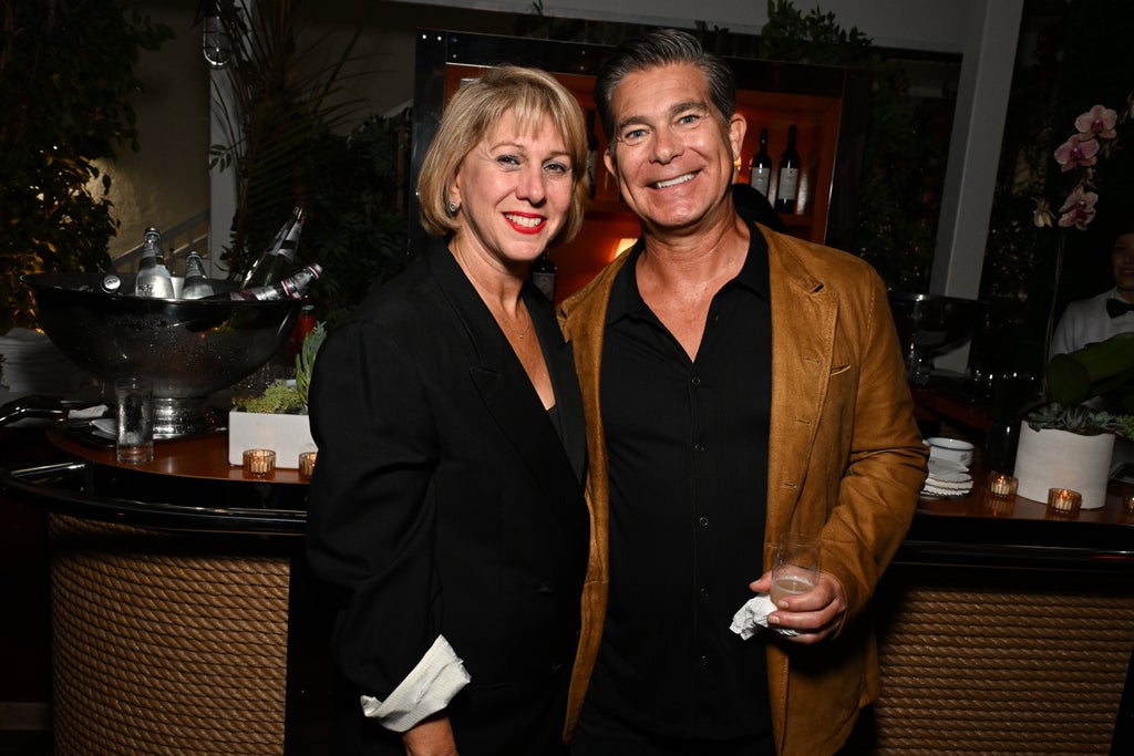 Sharon Waxman, Founder & Editor-in-Chief, TheWrap
 and Ross Gerber, CEO & President, Gerber Kawasaki Wealth & Investment Management