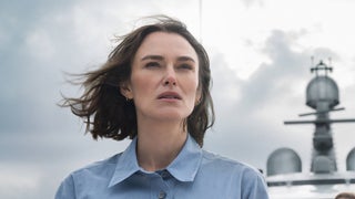 ‘The Woman in Cabin 10’ Review: Eating the Rich Has Never Tasted So Bland
