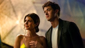 Emily Bader and Tom Blyth in "People We Meet on Vacation" (Credit: Netflix)