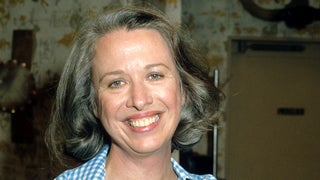Polly Holiday, Last Surviving Star of CBS’ ‘Alice’ Sitcom, Dies at 88