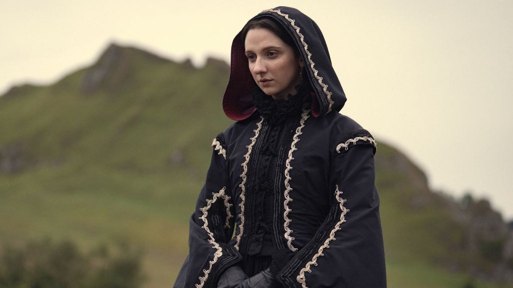 Emily Fairn as Anne Plunket in "House of Guinness" Season 1 (Netflix)