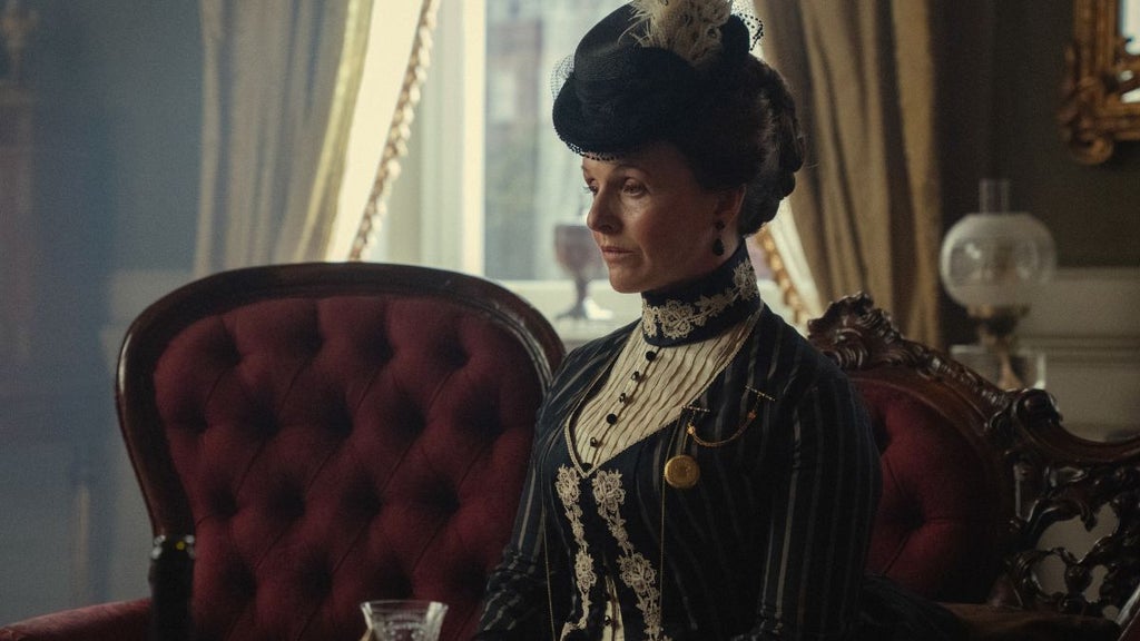Dervla Kirwan as Aunt Agnes Guinness in "House of Guinness" Season 1 (Netflix)