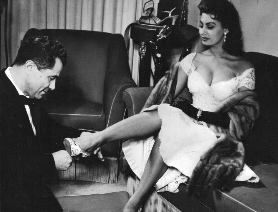 Salvatore Ferragamo with Sophia Loren. Photographer unknown. Source: Duncan Miller Gallery