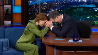 Emma Stone Collapses on Colbert After Realizing There Won’t Be a ‘Next Time’ on the Show: ‘Noooo!’ | Video