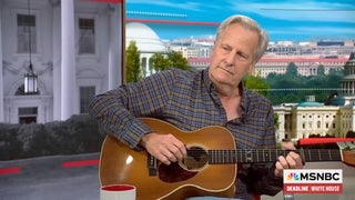 Jeff Daniels Debuts Donald Trump Protest Song on MSNBC | Video