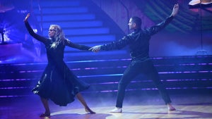 dwts-elaine-hendrix-alan-bernsten-disney