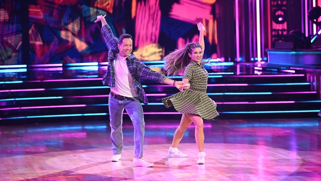 dwts-pasha-pashkov-danielle-fishel-disney