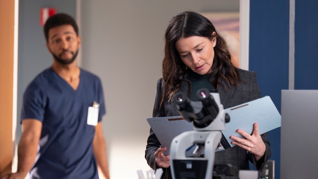 greys-anatomy-caterina-scorsone-disney