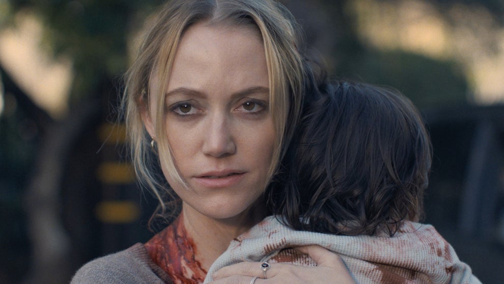 Maika Monroe in "The Hand That Rocks the Cradle"