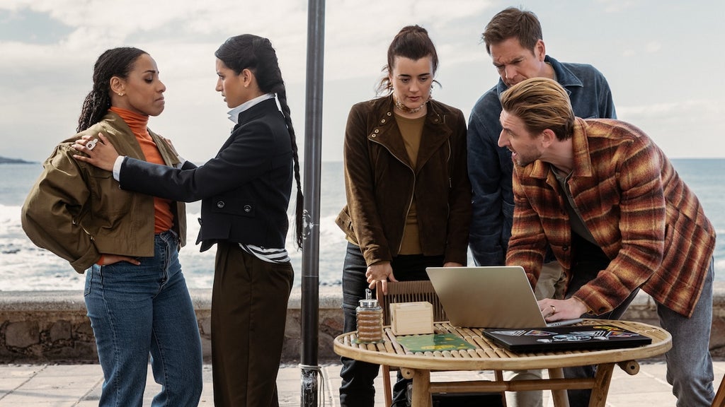 ncis-tony-ziva-lara-rossi-amita-suman-cote-de-pablo-michael-weatherly-max-osinski-paramount-plus