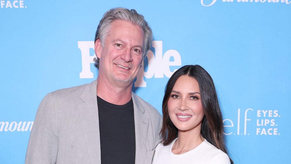 Neil Vogel, Olivia Munn