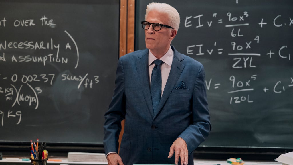 “A Man on the Inside” Season 2 (Colleen E. Hayes/Netflix)