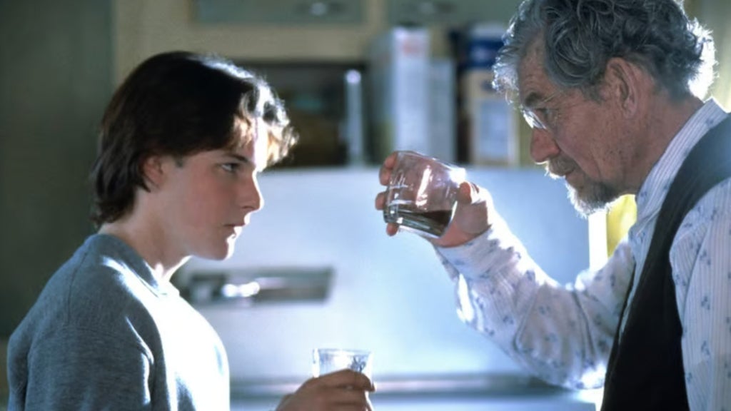 "Apt Pupil" (Credit: TriStar Pictures)