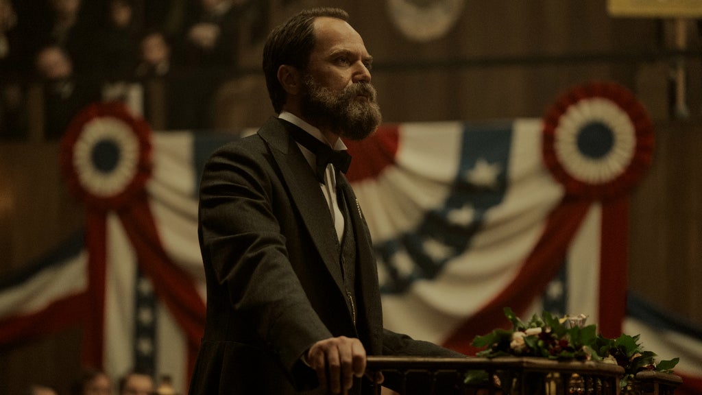 “Death by Lightning” (Larry Horricks/Netflix)