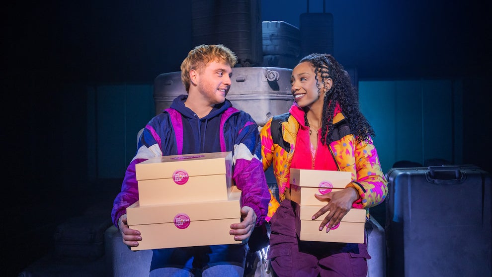 Sam Tutty and Christiani Pitts in "Two Strangers (Carry a Cake Across New York)" (Matthew Murphy)