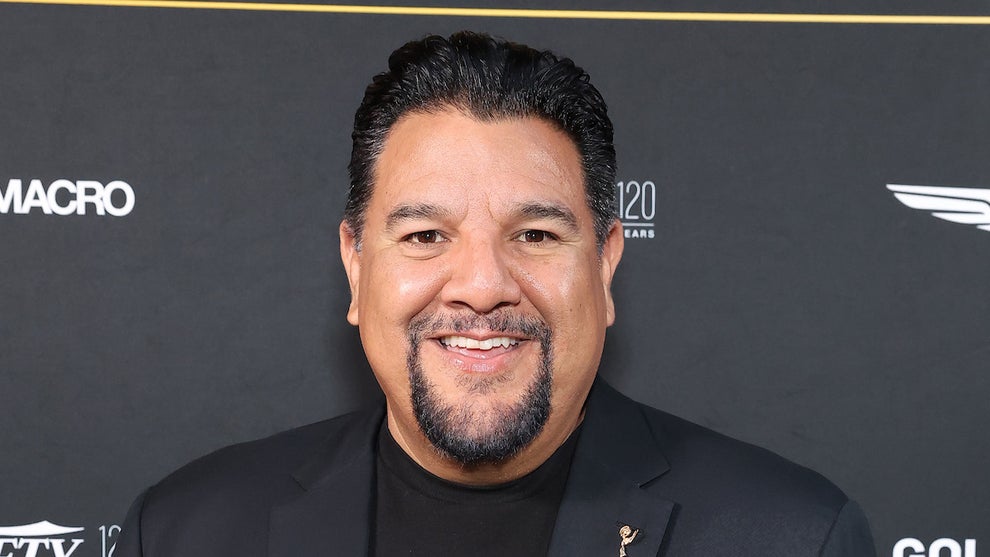 Cris Abrego